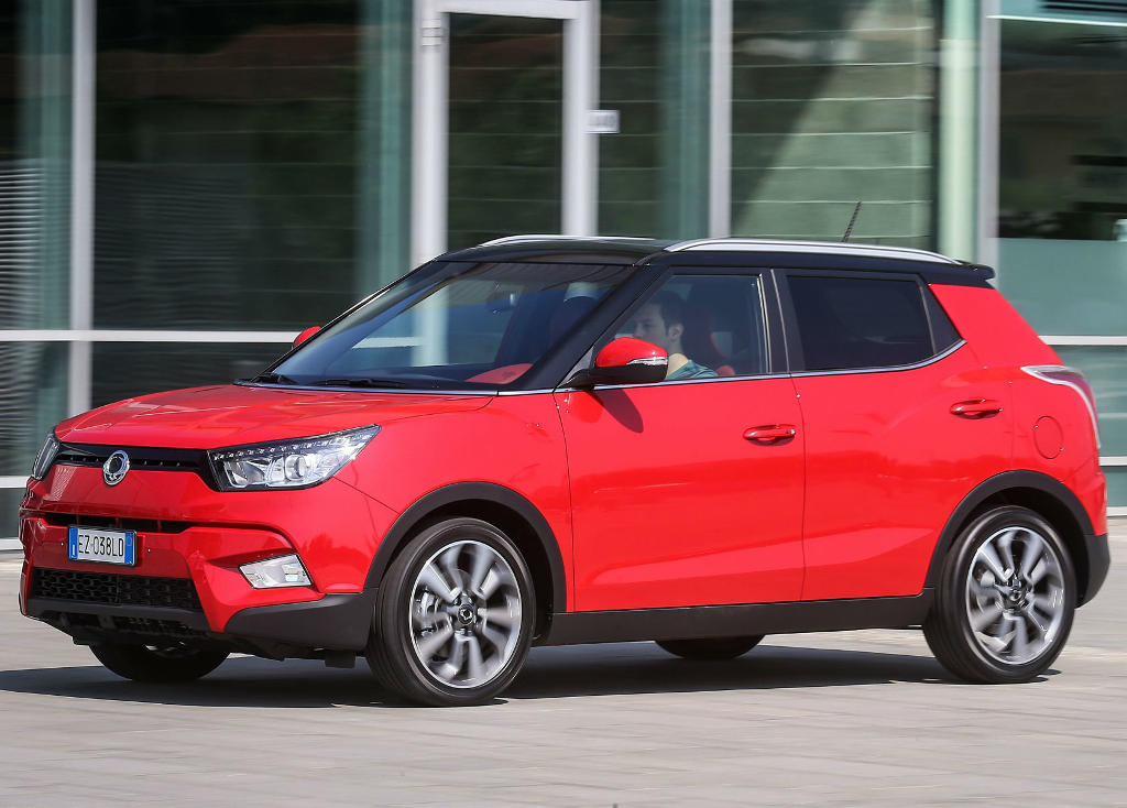 Новый кроссовер SsangYong Tivoli в России (цена, фото) Новый кроссовер SsangYong Tivoli в России (цена, фото)