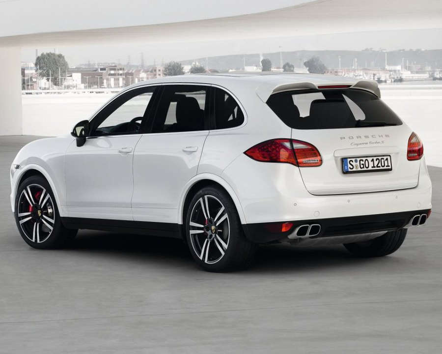 Porsche Cayenne Turbo S 2013: цена, фото, характеристики, видео Porsche Cayenne Turbo S 2013: цена, фото, характеристики, видео