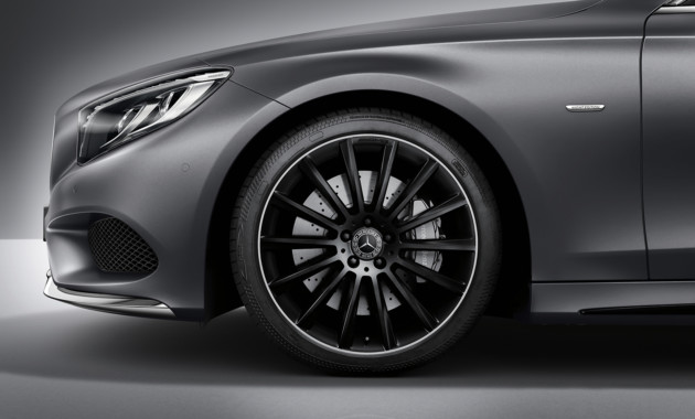 Купе Mercedes S-Class получило версию Night Edition Купе Mercedes S-Class получило версию Night Edition