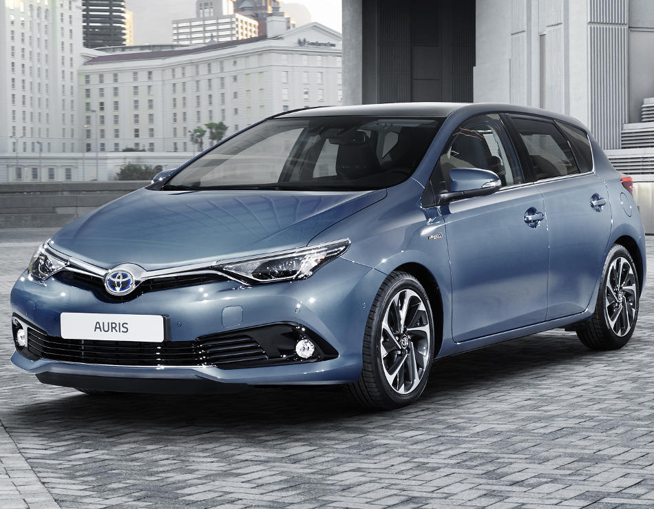 Новые хэтчбэк и универсал Toyota Auris 2016 (фото, видео) Новые хэтчбэк и универсал Toyota Auris 2016 (фото, видео)