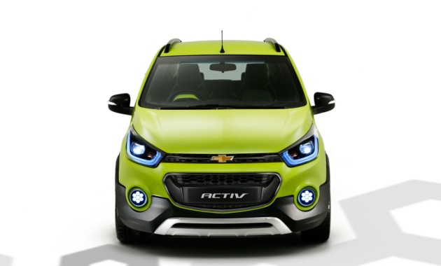 Обновленный Chevrolet Spark попался без камуфляжа