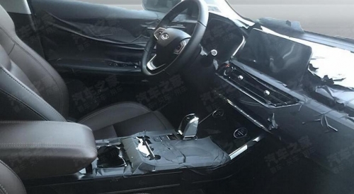Не прошло и года: у кроссовера Chery Tiggo 8 изменился дизайн и появился новый турбомотор