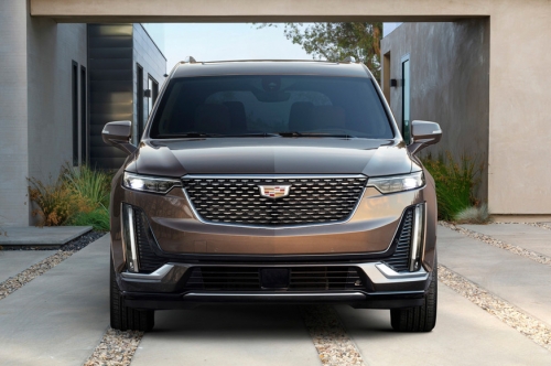 Трёхрядный Cadillac XT6 заполнил нишу между компактным XT5 и большим Escalade Трёхрядный Cadillac XT6 заполнил нишу между компактным XT5 и большим Escalade